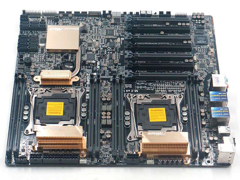 Asus Z10PE-D8 WS LGA2011 DDR4 128G carte mère